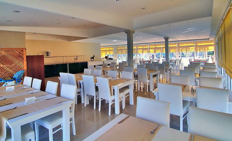 Aperion Beach Hotel Kızılot Buitenkant foto